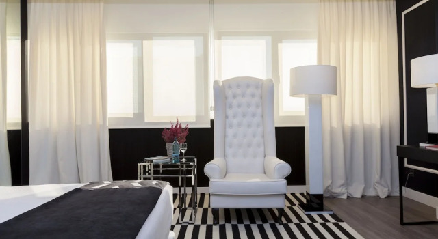 Двухместный номер Executive Hotel Tres Reyes Pamplona