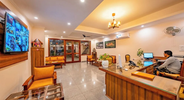 Resorts By The Baagh Bhimtal, Rezervovat Hotel Hotely v Bhimtal s bazénem, Bazén
