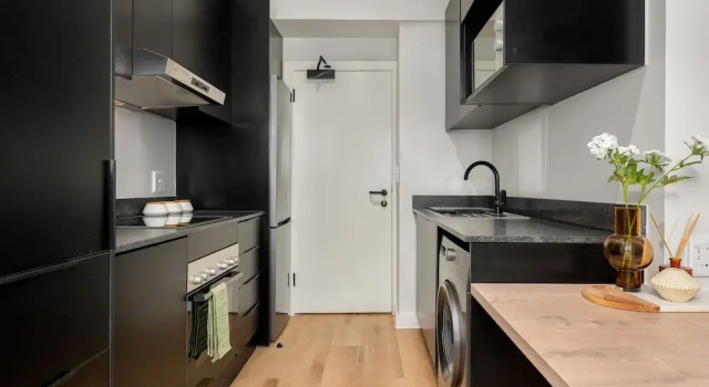 Студия Grand The Carrington Aparthotel by Totalstay