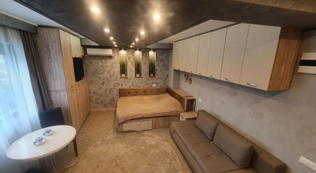 TOMIS Studio 4B, Prenota Appartamento Palazu Mare Romania