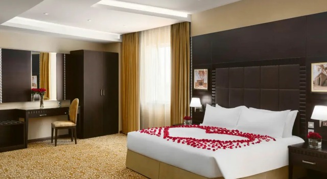 Люкс Movenpick Hotel Qassim