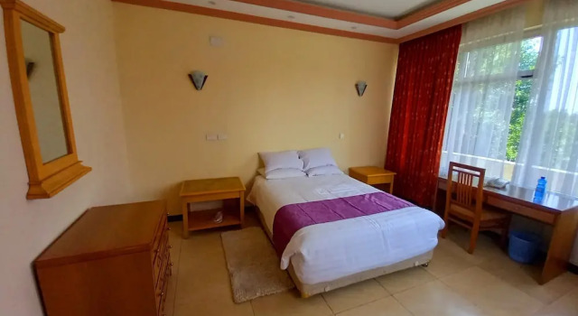 Одноместный номер Standard с балконом GHION HOTEL