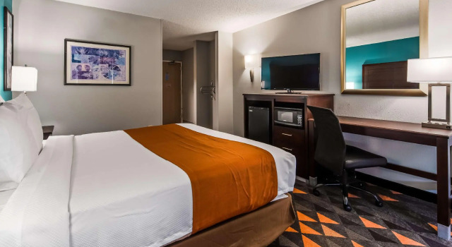 Двухместный номер Standard Clarion Pointe Indianapolis Northeast