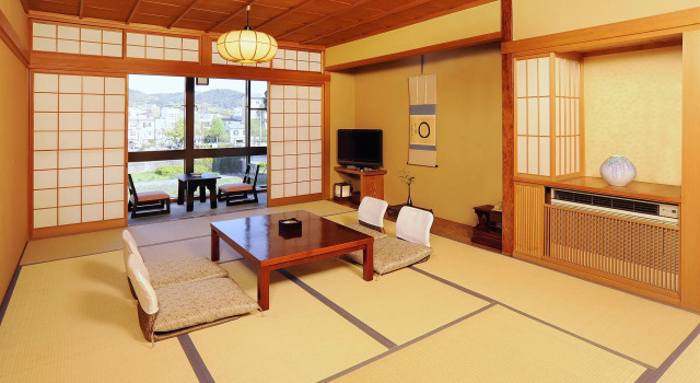 Tazuru