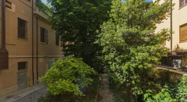 Alighieri Theatre Charming Suite, Забронировать Отель Равенна Ravenna Area, рядом с Базилика Св. мученика Виталия