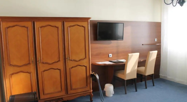 Четырёхместный номер Standard с видом на море Hotel De La Mer
