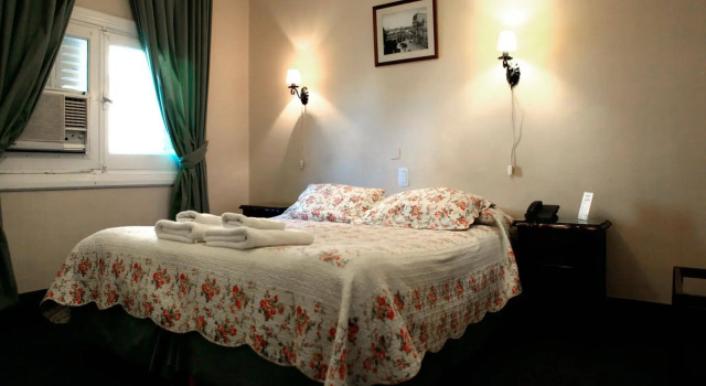 Hotel Colonial, Rezerwuj Hotel Hotele 3-gwiazdkowe w Salta, 3*