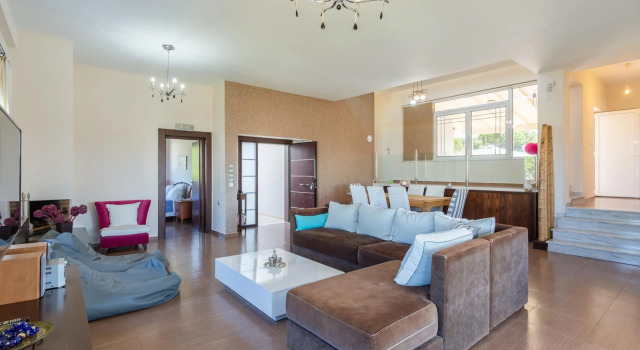 Villa Thetis Large Private Pool Walk to Beach Sea Views A C Wifi Car Not Required Eco-friendl - 2302