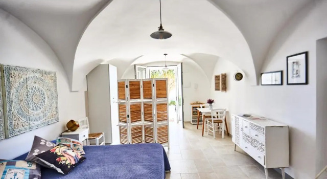 Equorum Prospectus 2 - OSTUNI CENTRO - Guest House, Book Pension Billige hoteller i Ostuni