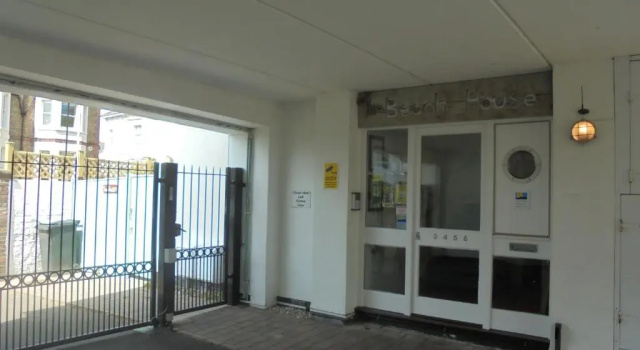Апартаменты Superior The Beach House Holiday Apartments