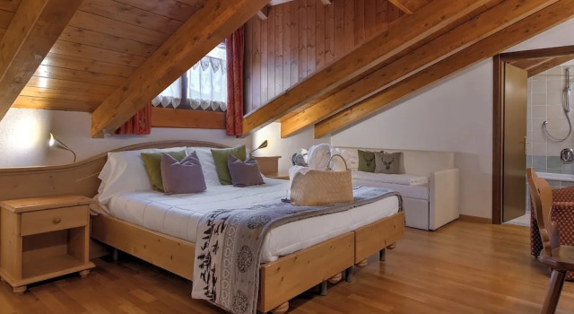 Четырёхместный номер Standard Hotel Caminetto