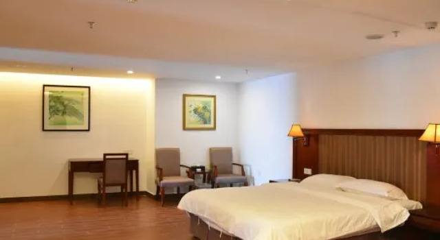Люкс с 5 комнатами Kaiyiwan Holiday Hotel (Official Direct Sales)