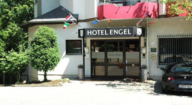 Hotel Engel, Забронировать Отель Отели Бад-Кройцнах с парковкой, рядом с Oranien Park, Парковка