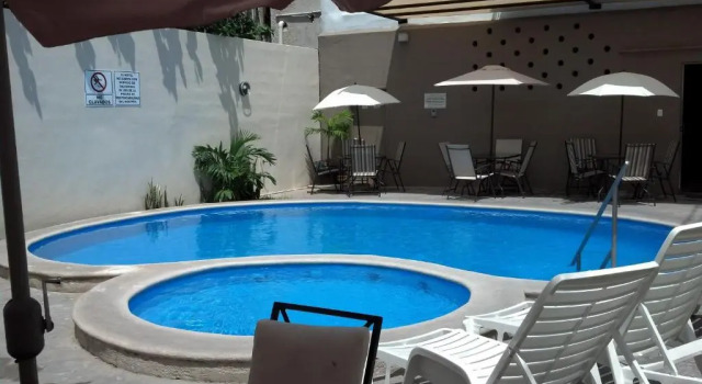 Suite Hotel & Suites Domani