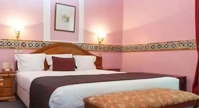 Полулюкс с балконом Hotel El Djazair
