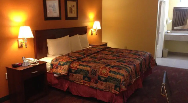 Номер Standard Executive Inn