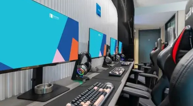 i Electronic Sports Hotel (Nanjing New City Plaza Longjiang Subway Station), Prenota Hotel Nanchino Jiangsu