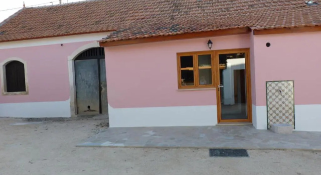 Коттедж с 2 комнатами Refugio da Ti Maria