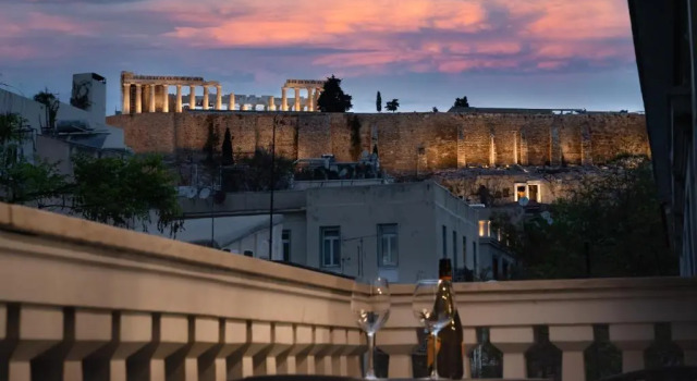 Acropolis Apartment with a unique view, Забронировать Апартаменты/квартира Неос-Космос Афины, рядом с Холм Филопаппос