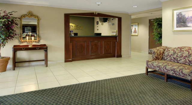 Baymont by Wyndham Battle Creek/I-94, Book Hotel Battle Creek Michigan
