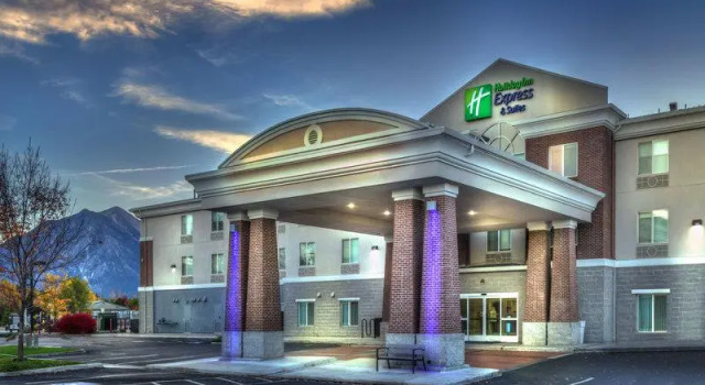 Четырёхместный номер Standard Holiday Inn Express Hotel & Suites Minden by IHG