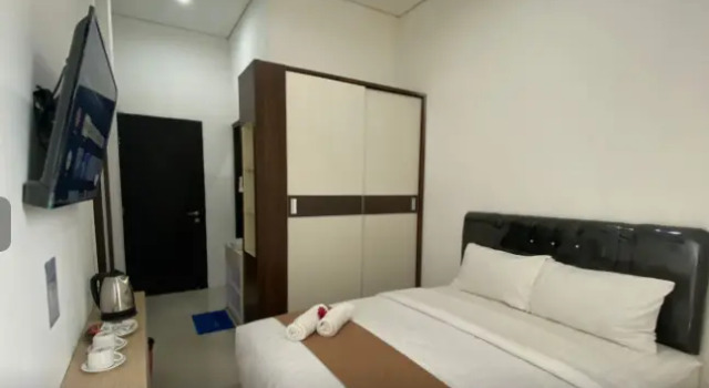 Amaze Hotel