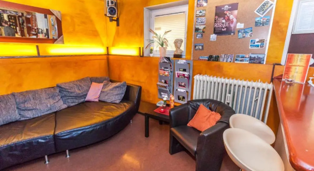 Кровать в общем номере Hostel Alex 30
