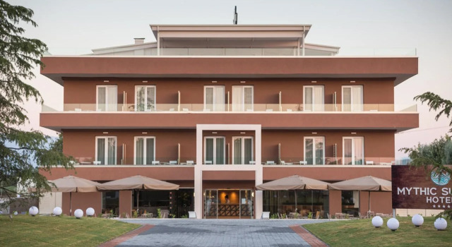 Mythic Summer Hotel