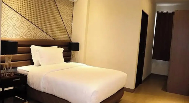 Студия Maxx Hotel Ortigas