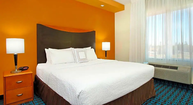 Люкс Fairfield Inn & Suites by Marriott Fresno Clovis