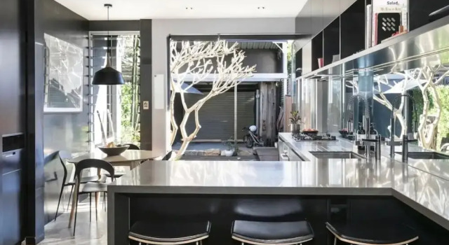 Spacious Modern Terrace House With Free Parking