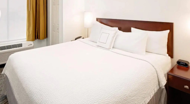 Люкс Comfort Suites Ardmore