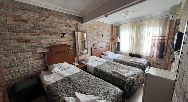 Трёхместный номер Standard с видом на море Hotel Red Rose