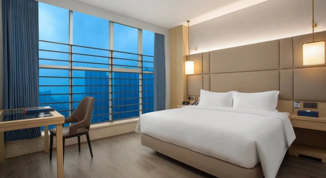 Days Hotel BY Wyndham Shenzhen Sanlian, Rezerwuj Hotel Hotele w Shenzhen z parkingiem, Parking