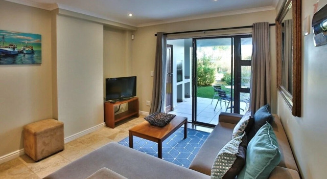 Ellefsen Suite 130, Забронировать Апартаменты/квартира СПА-отели Лангебан, рядом с Гольф-клуб Langebaan, SPA-услуги