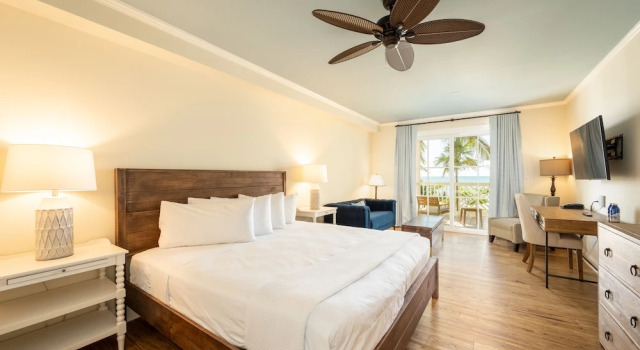 Номер Standard с видом на океан Grassy Flats Resort & Beach Club