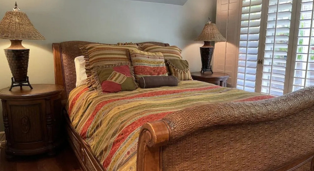 Huaka Mahina 4 Bedroom Home by RedAwning