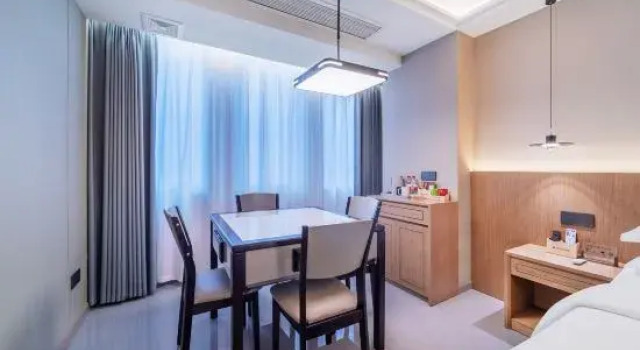 Кровать в общем номере Senhai E-sports Hotel