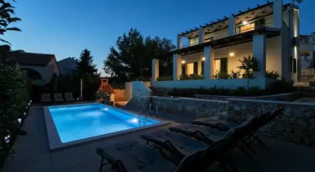Villa Marina, Rezerwuj Willa Hotele w Split-Dalmatia County z parkingiem, Parking