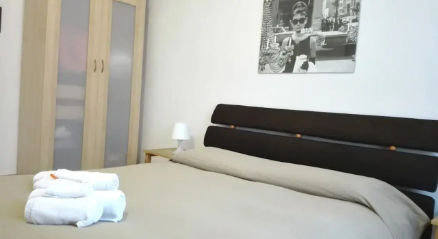 Casa Parella, Prenota Hotel Torino Piemonte, vicino a Stazione metro Pozzo Strada