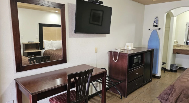 Четырёхместный номер Deluxe Carrizo Inn