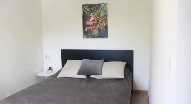 Apartment With 2 Bedrooms in Saint-raphaël, With Wonderful Mountain View, Shared Pool, Enclosed Garden, Reservar Apartamento Saint-Raphael Mimosa Road