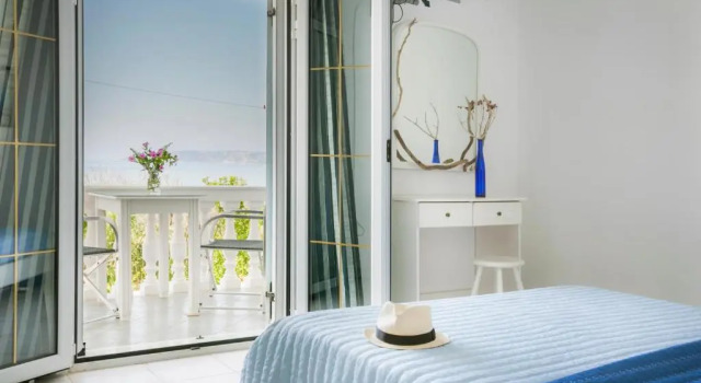 Апартаменты Vivian Apartments