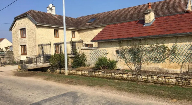 Au Bord de La Dhuy, Reservar Hotel Orges 