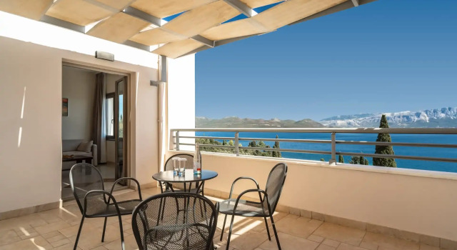 Номер Superior с видом на море Porto Galini Seaside Resort & Spa