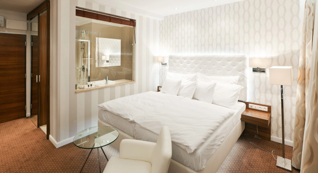 Pytloun City Boutique Self Check-in Hotel