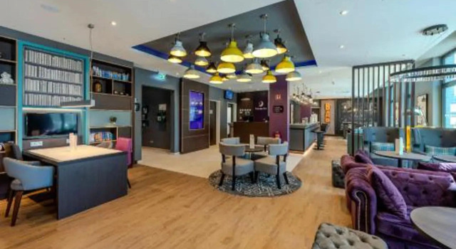 Premier Inn Bremerhaven, Забронировать Отель Штадтбремишес-Иберзехафенгебит Германия
