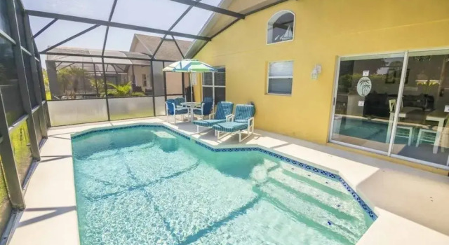 Коттедж Golf Community Private Pool! 3 Bedroom Home by RedAwning
