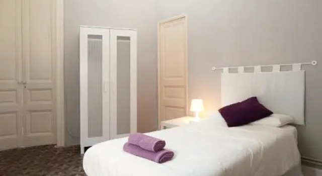 Modernist Apartment Barcelona, Забронировать Апартаменты/квартира Эшампле Барселона, рядом с Santa Caterina Market