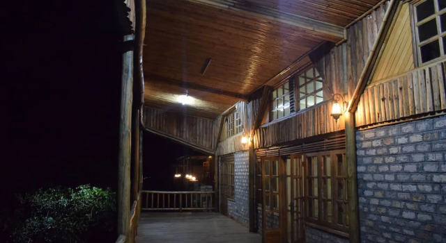 Rift Valley Game Lodge, Book Hotel Western Uganda National Parks 